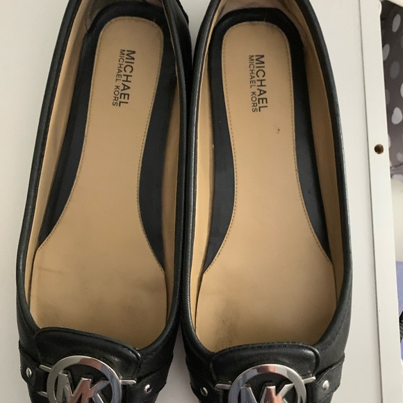 Michael Kors Black Flats with MK Logo - Picture 1 of 9